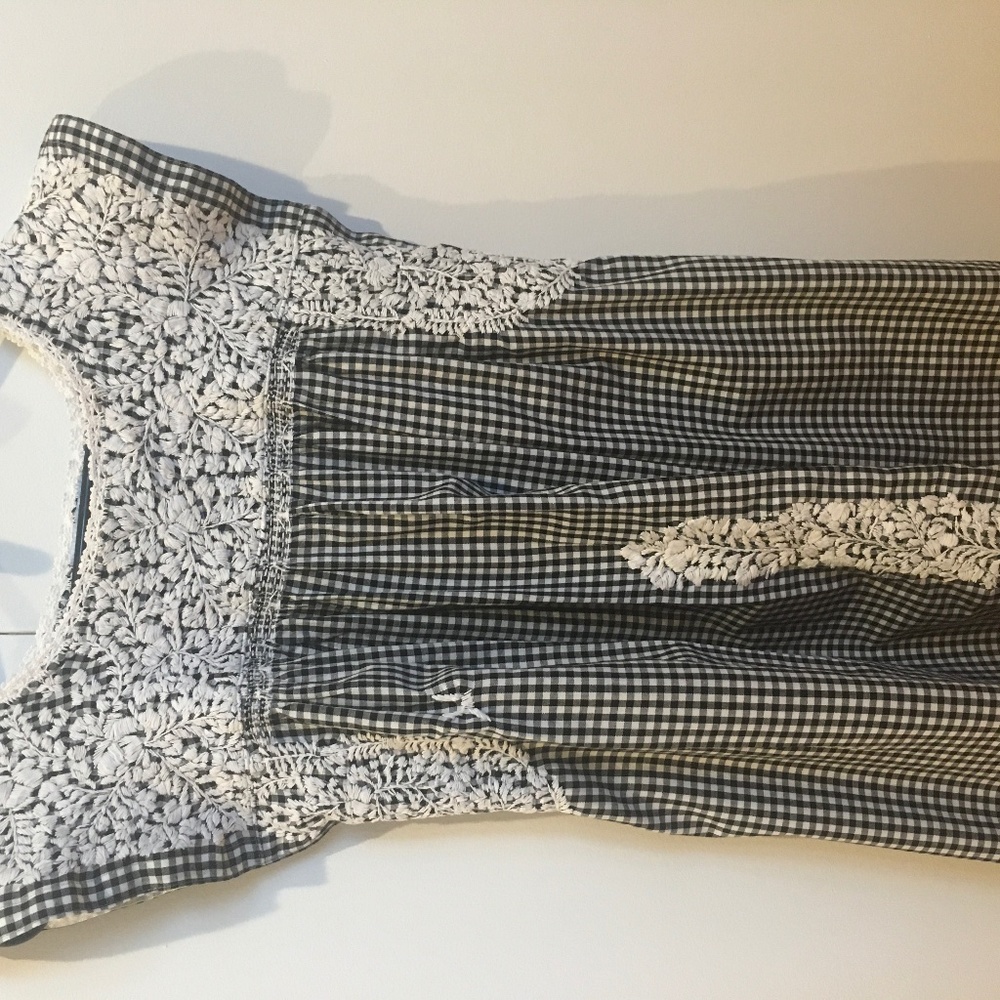 MiGolondrina sleeveless top